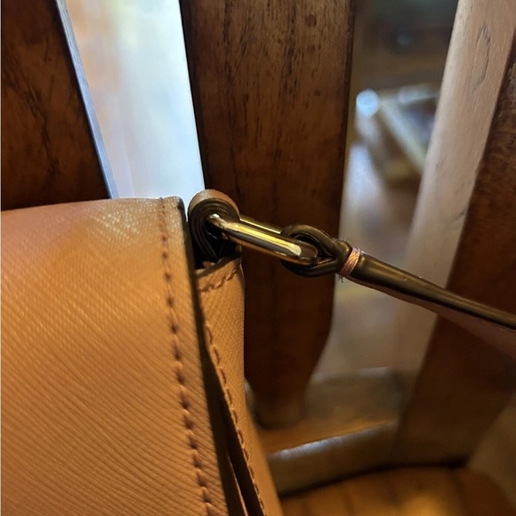 Kate Spade Large Carson Laurel Way Dusty Peony Crossbody Bag NWT - Picture 6 of 15